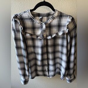 Old Navy Black and White Plaid Shirt